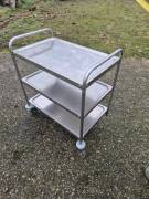 CARRELLO SERVIZIO INOX A 3 RIPIANI USATO  