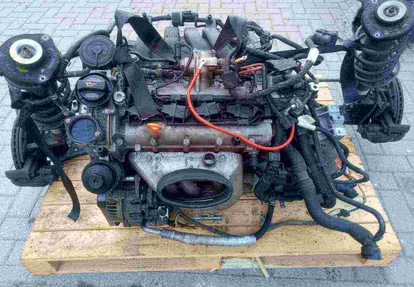 Motore / cambio Volkswagen Golf V 1.6 FSI BLP