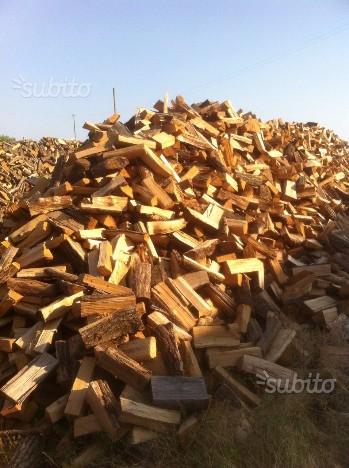 legna da ardere con sistemazione