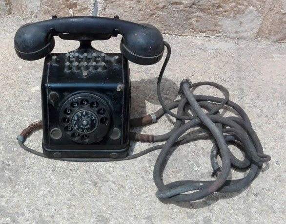 VECCHIO TELEFONO ITALIANO