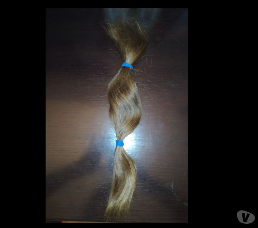 Vendo capelli veri di 40 cm già tagliati