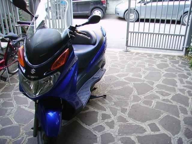 Burgman 150 colore blu