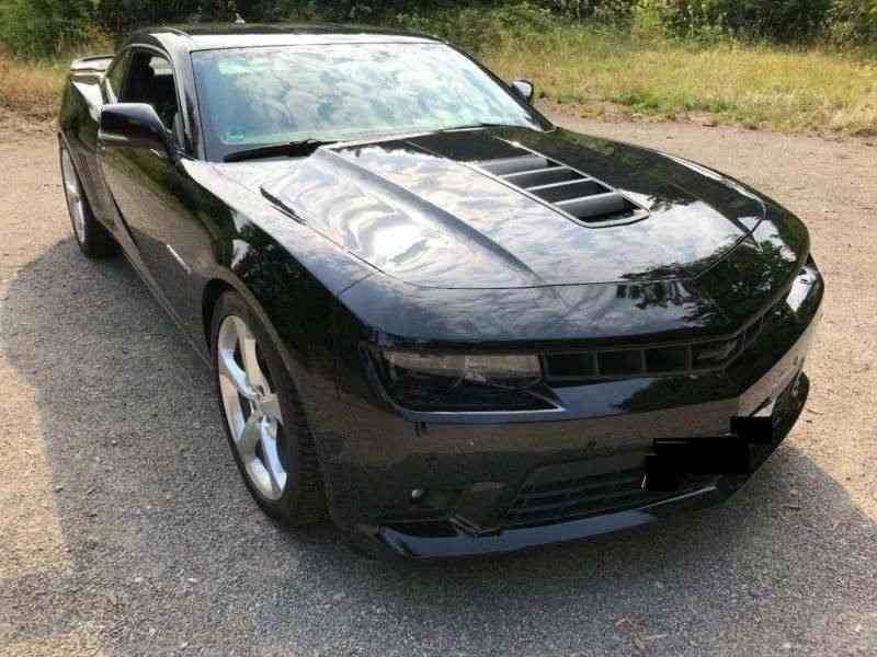 Chevrolet Camaro Coupe 6.2 V8