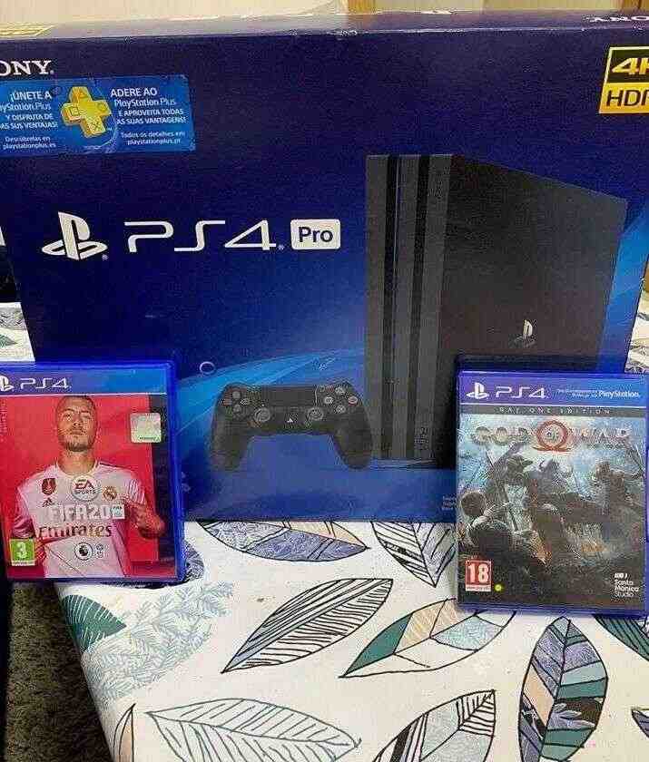 console Ps4 con  gratis 2 giochi