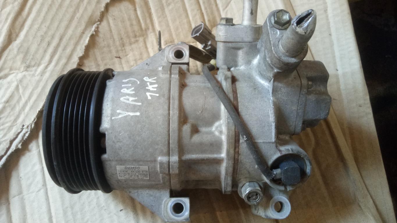 Compressore aria condizionata Toyota Yaris 1000 anno 07 1KR