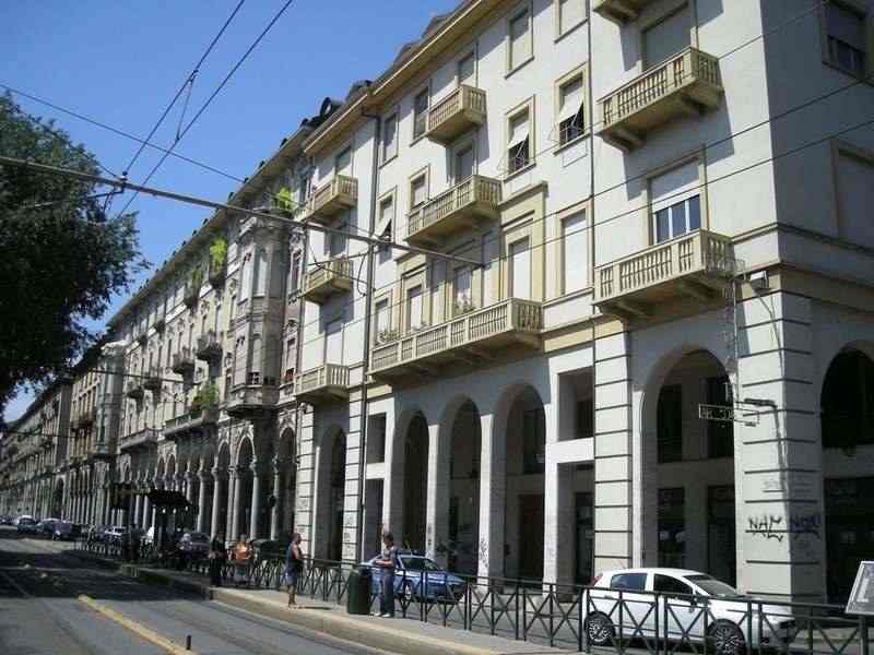 Via sacchi monolocale pressi stazione