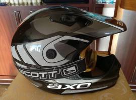 CASCO + OCCHIALI AXO