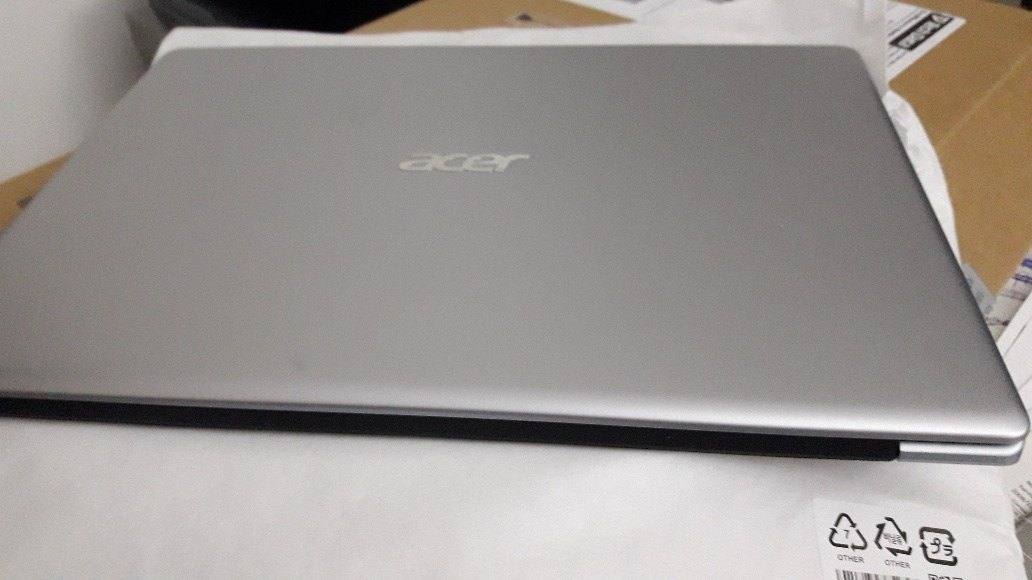 Notebook Acer SWIFT1