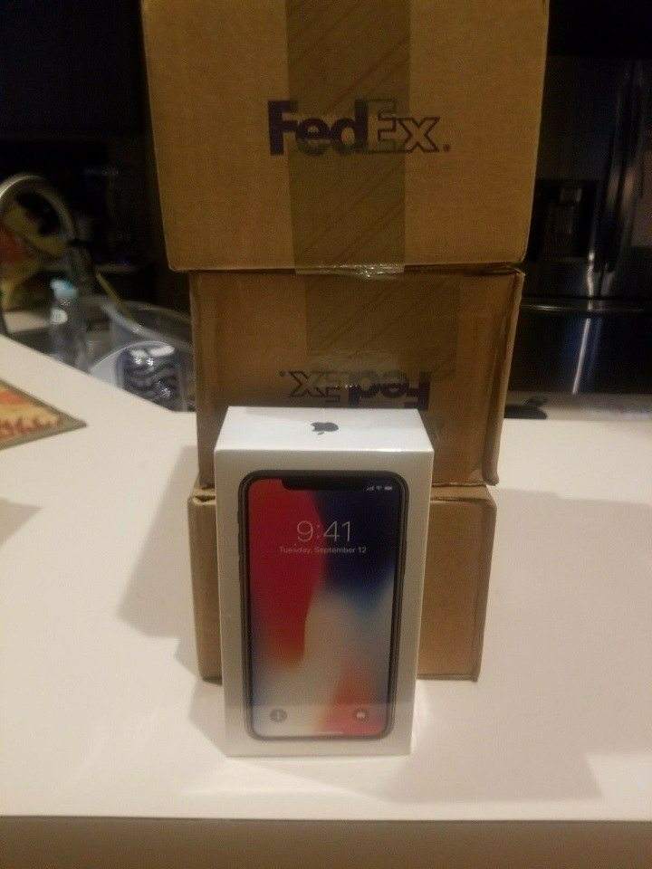 Apple IPhone X 64gb Spediz gratis Fedex