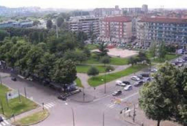 Piazza bengasi : trilocale