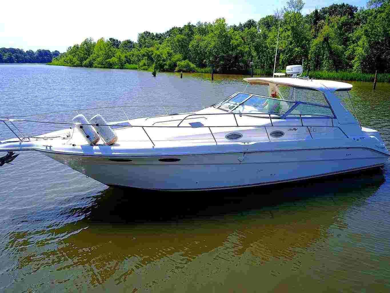 Sea Ray 330 Sundancer