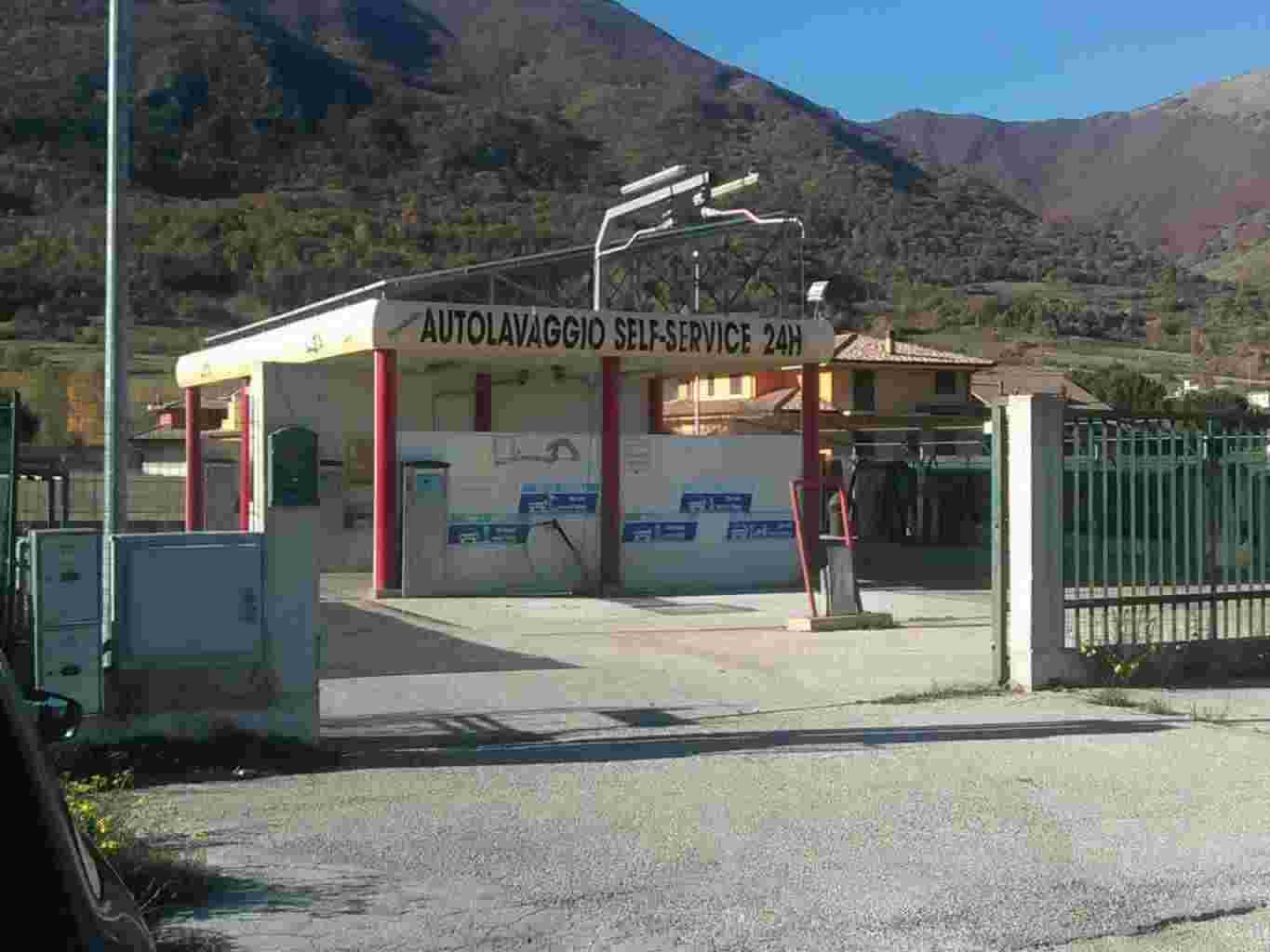 AUTOLAVAGGIO SELF-SERVICE