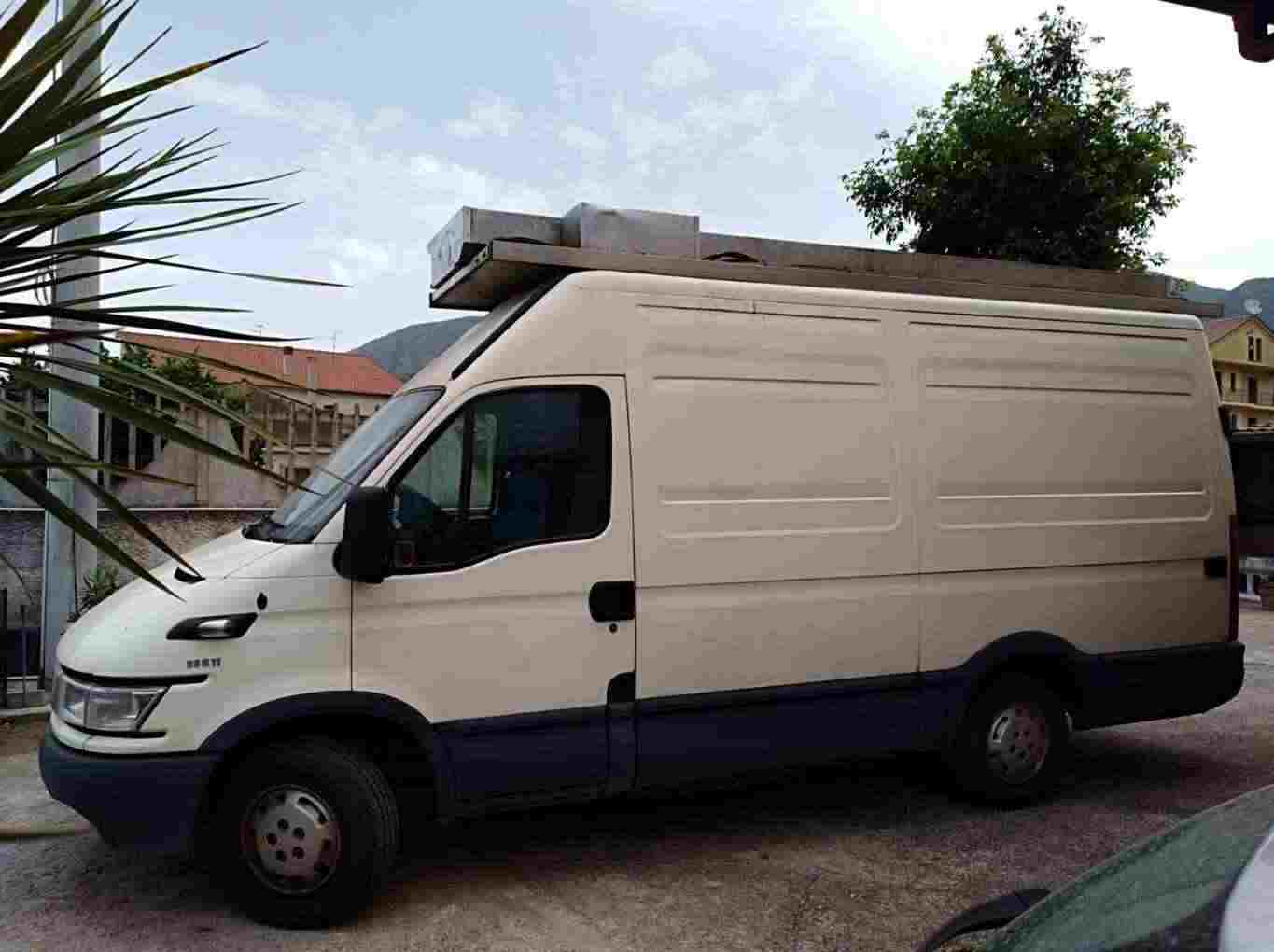 Furgone usato Iveco Daily 2001