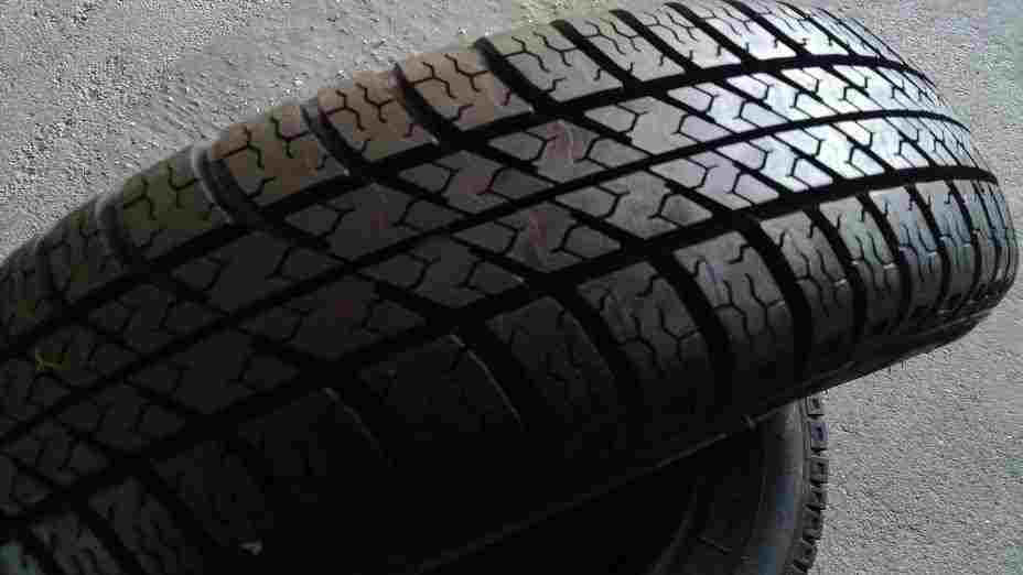 Gomme 145 80 13 Michelin