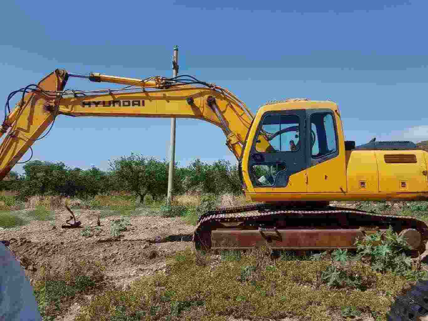 Escavatore cingolato - Marca Hyundai