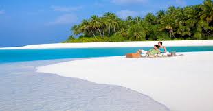 Maldive affittasi isola villaggio turistico