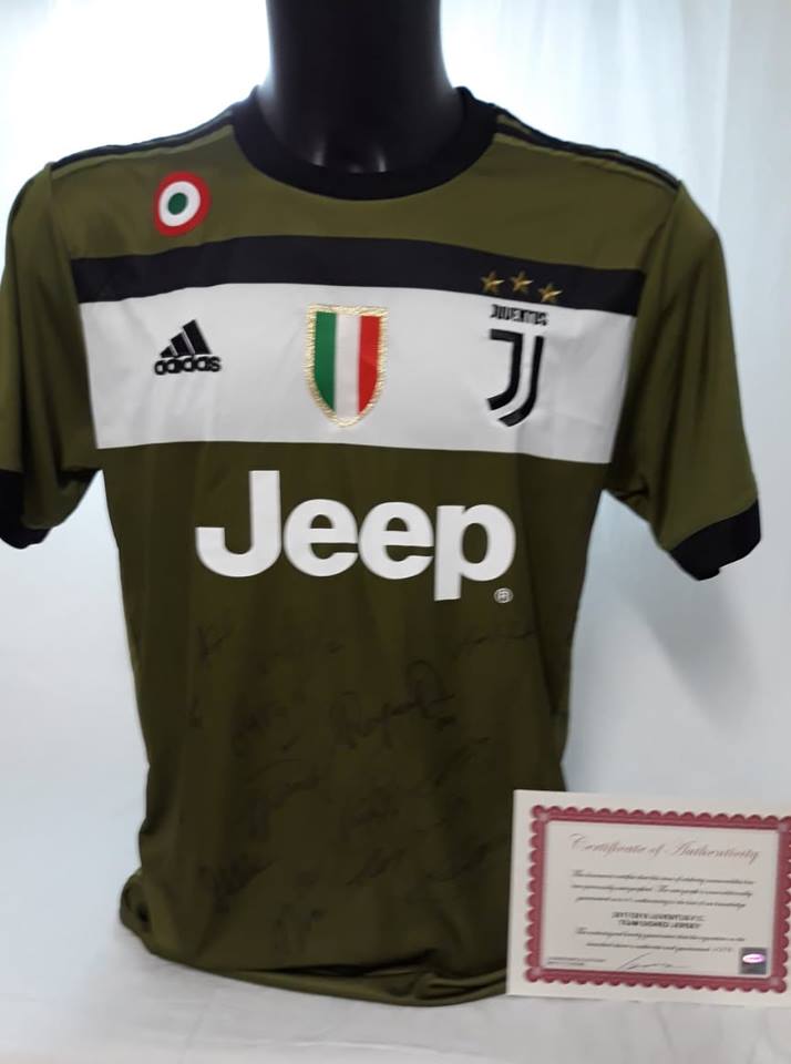 Juventus 17 18 Autografata Team