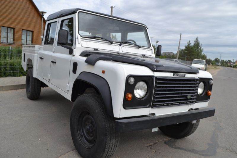 Land Rover Defender 130 113CV