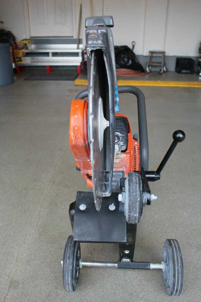 Husqvarna 3120K - 16 &quotMURATURA CONCRETE SAW DIAMOND BLADE & CART INCLUSI