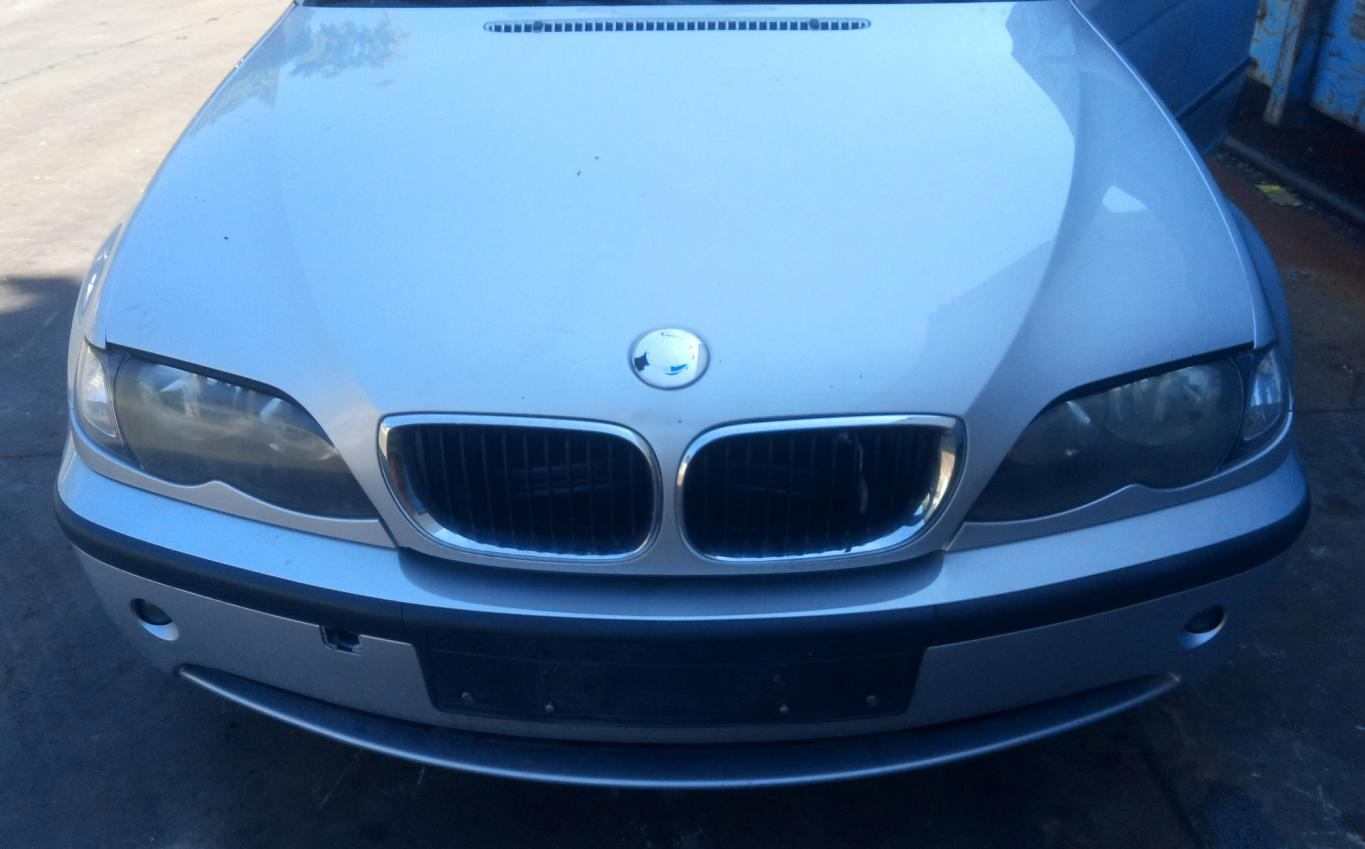 Musata frontale BMW 320D E46 anno 2002