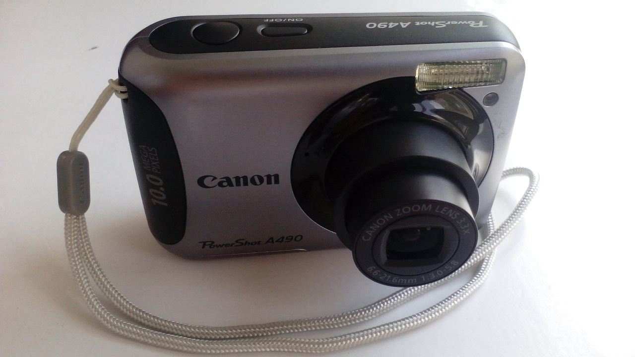 Fotocamera Canon ( PowerShot A490 ) a batterie stilo