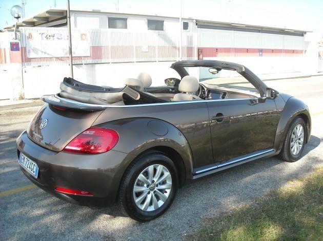 Volkswagen Maggiolino Cabrio 1.2 TSI anno 2013