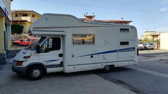 Vendesi camper ELNAGH JOXY