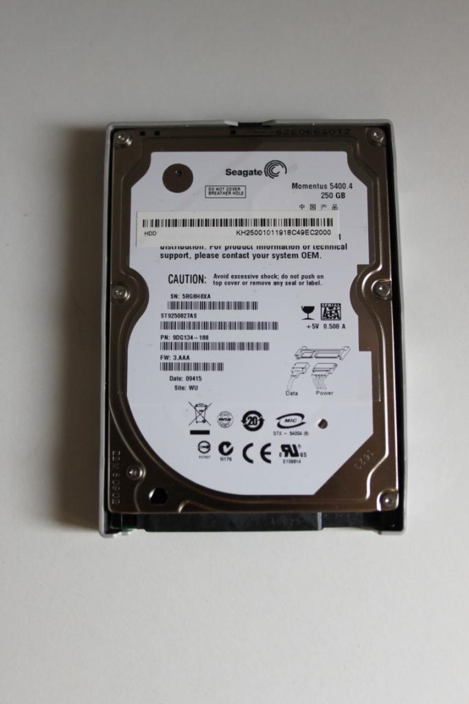 HDD per ricambi Seagate Momentus 5400.3 250 gb ST 9250827 2.5 hd SATA