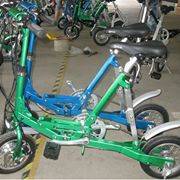 Cercasi bici elettrica pieghevole Egolite Tag verde
