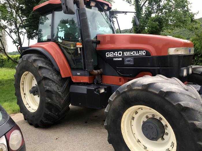 TRATTORE G240 NEW HOLLAND