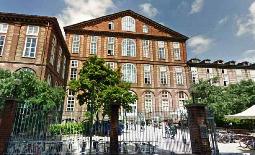 Corso Unione Sovietica fronte facoltà Economia