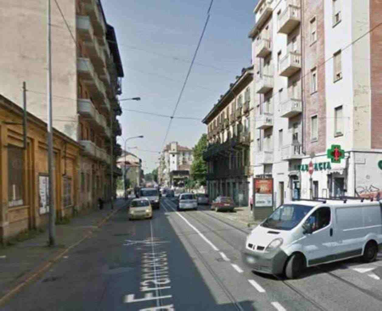 Monolocale a trasfertisti