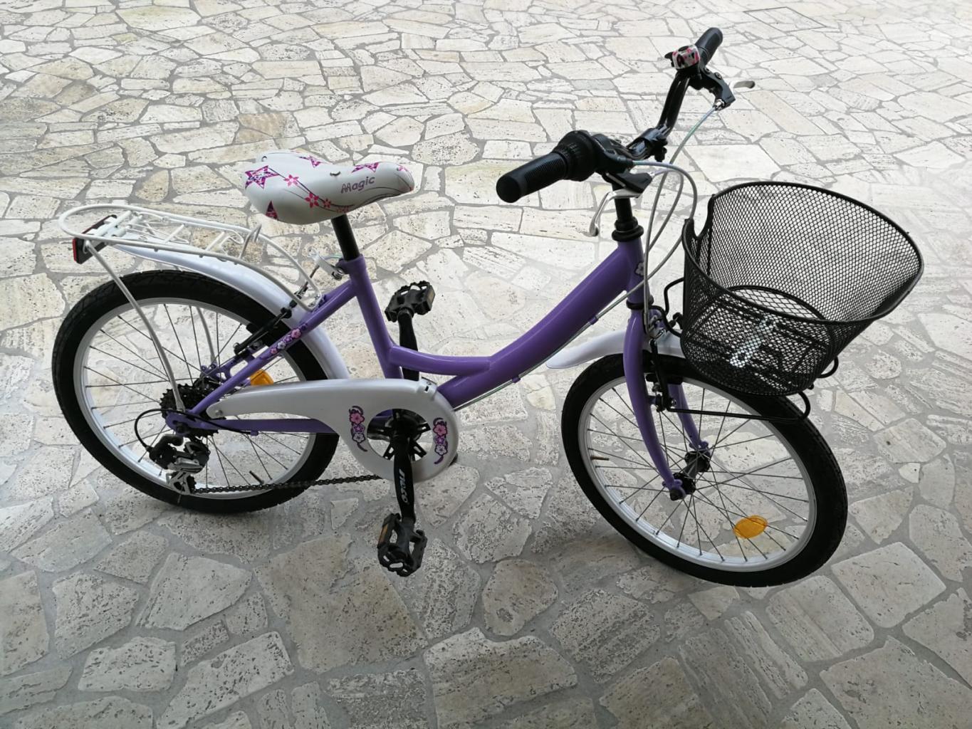 Bicicletta per bambina