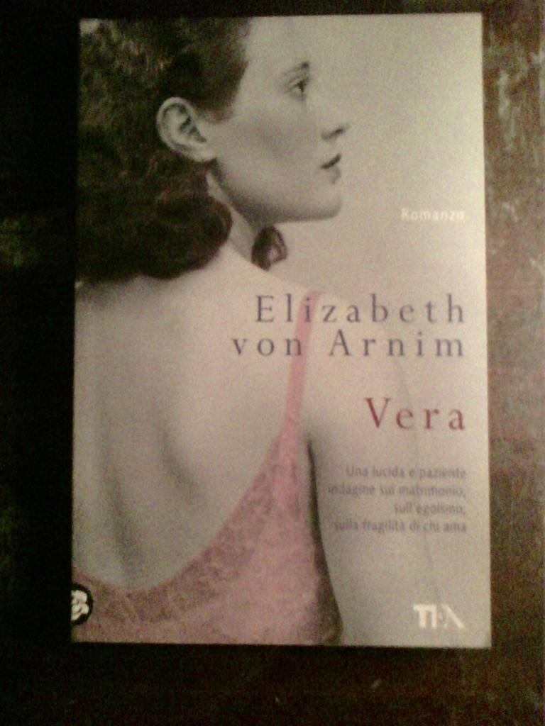 Elizabeth von Arnim - Vera