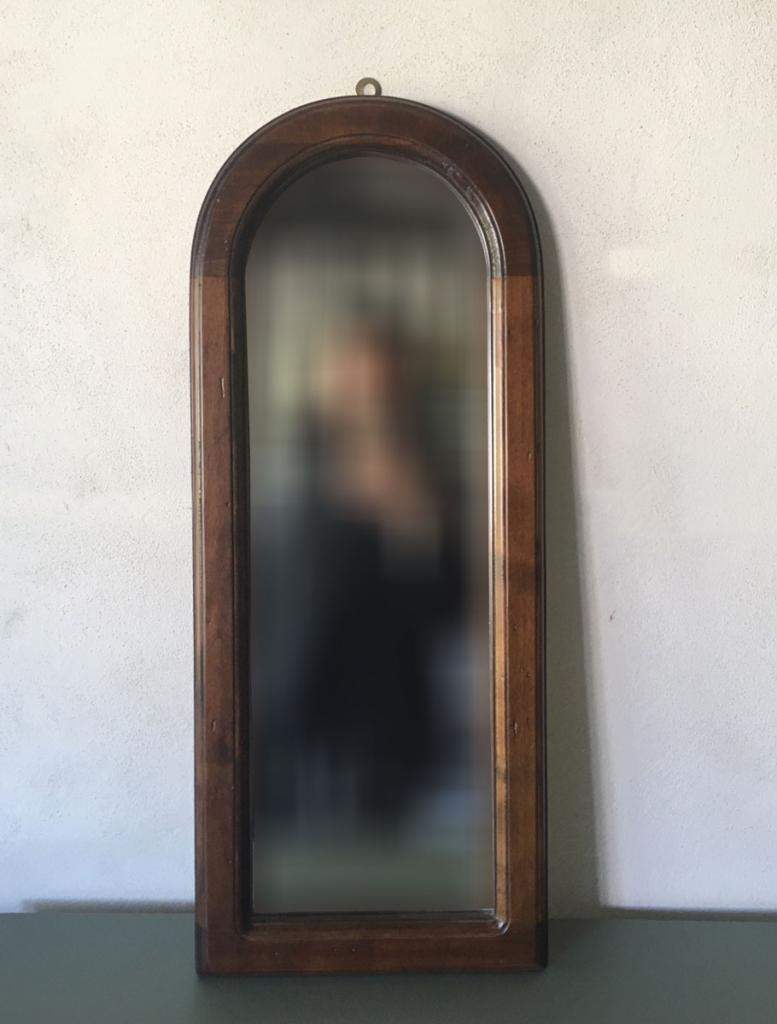 Specchio ad arco in legno 