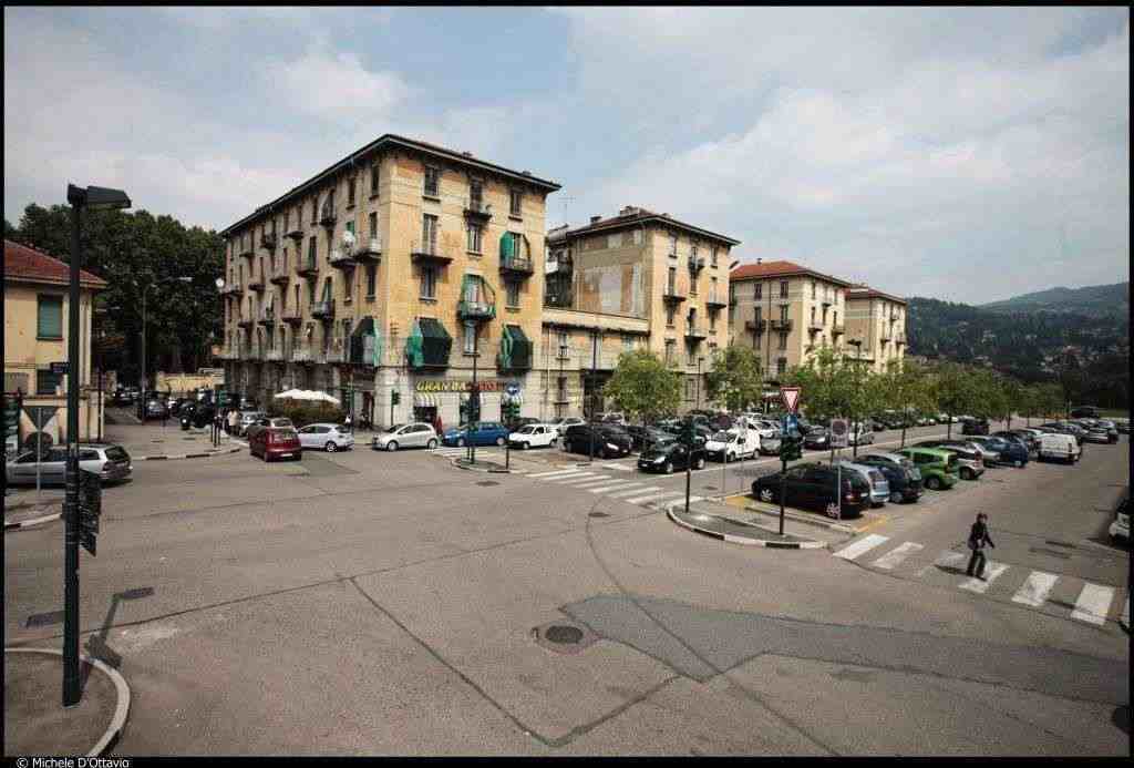 Bel bilocale - Corso Spezia - comodo Ospedali