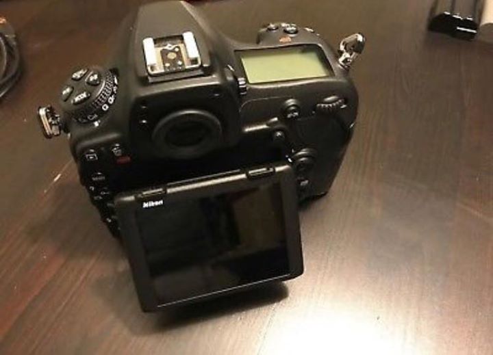 Nuova fotocamera Nikon D850