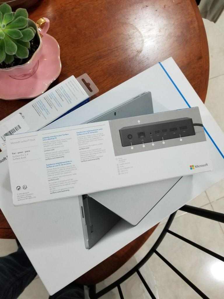 MicrosoftSurface Pro 4 (12,3" 512GB + DOCK PEN)