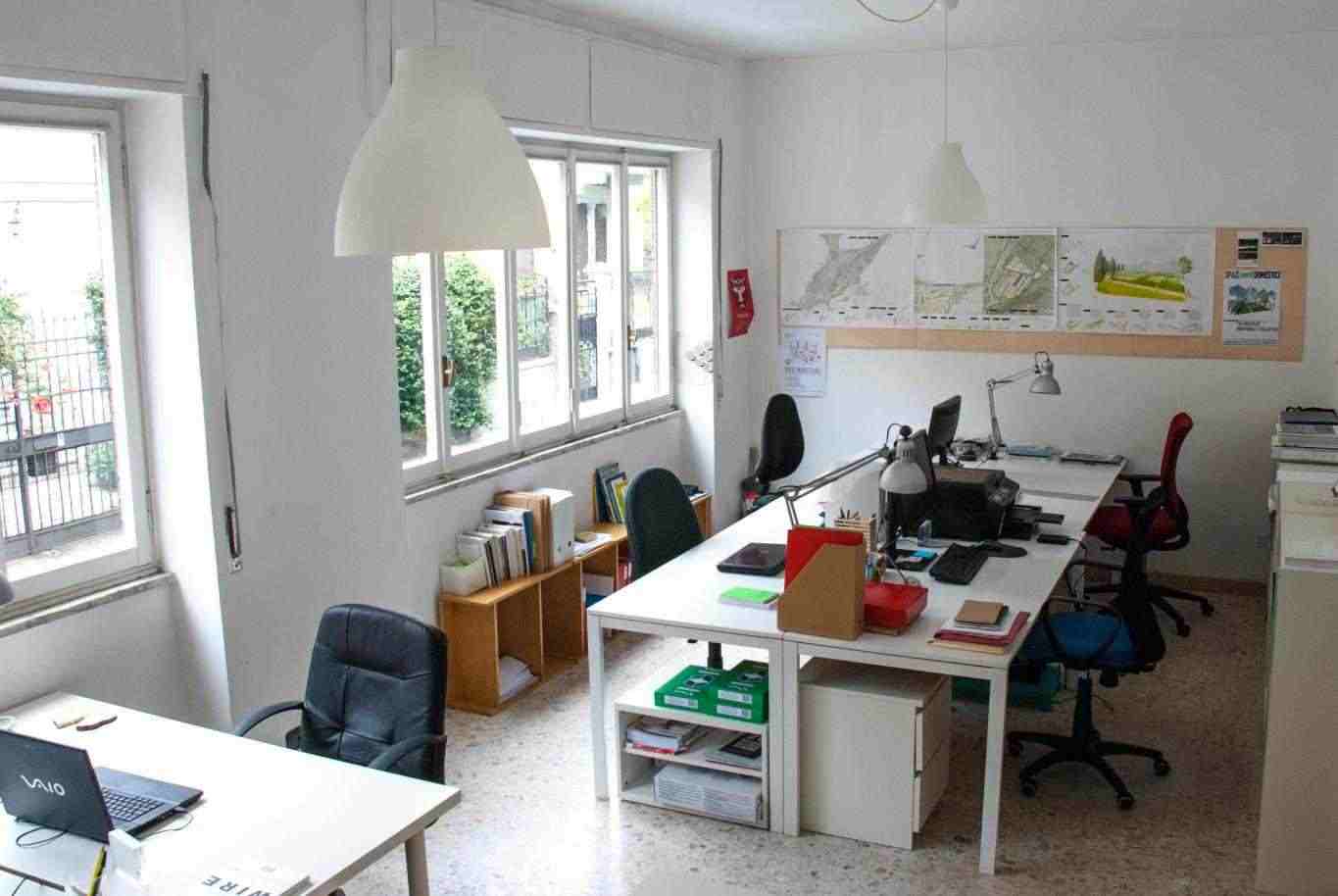 POSTAZIONI IN SPAZIO DI COWORKING ZONA LORETO