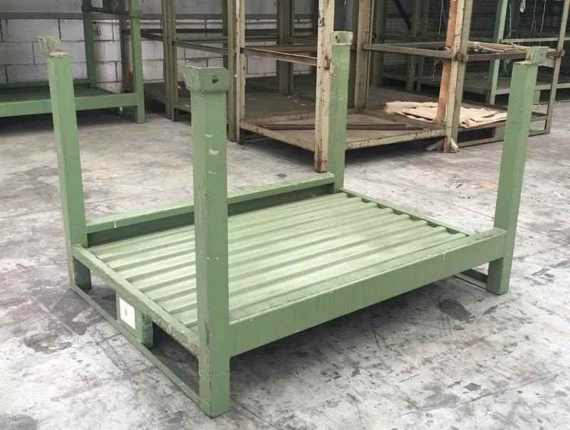 Casse pallet in ferro usate