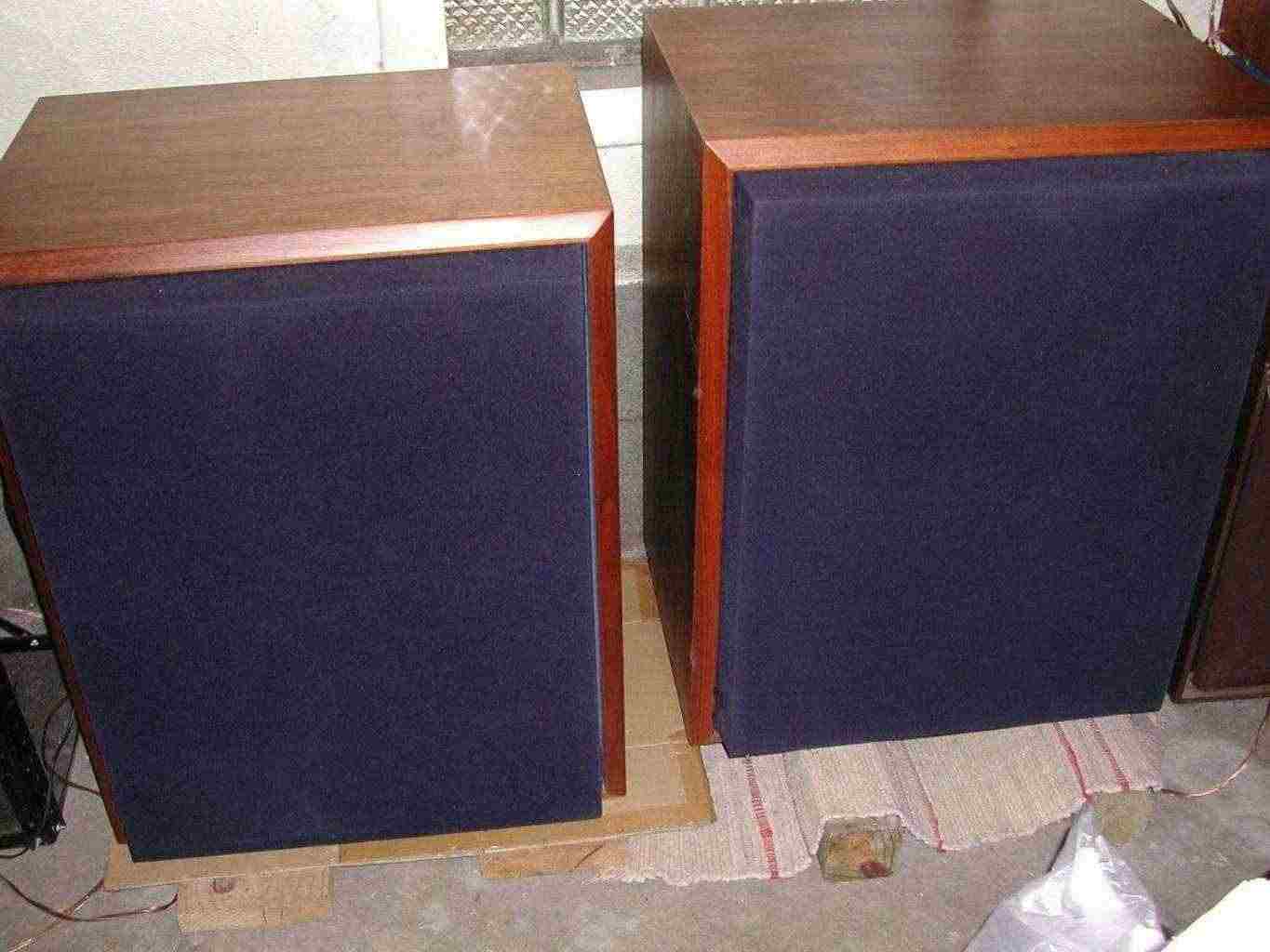 Monitor da studio JBL 4333A