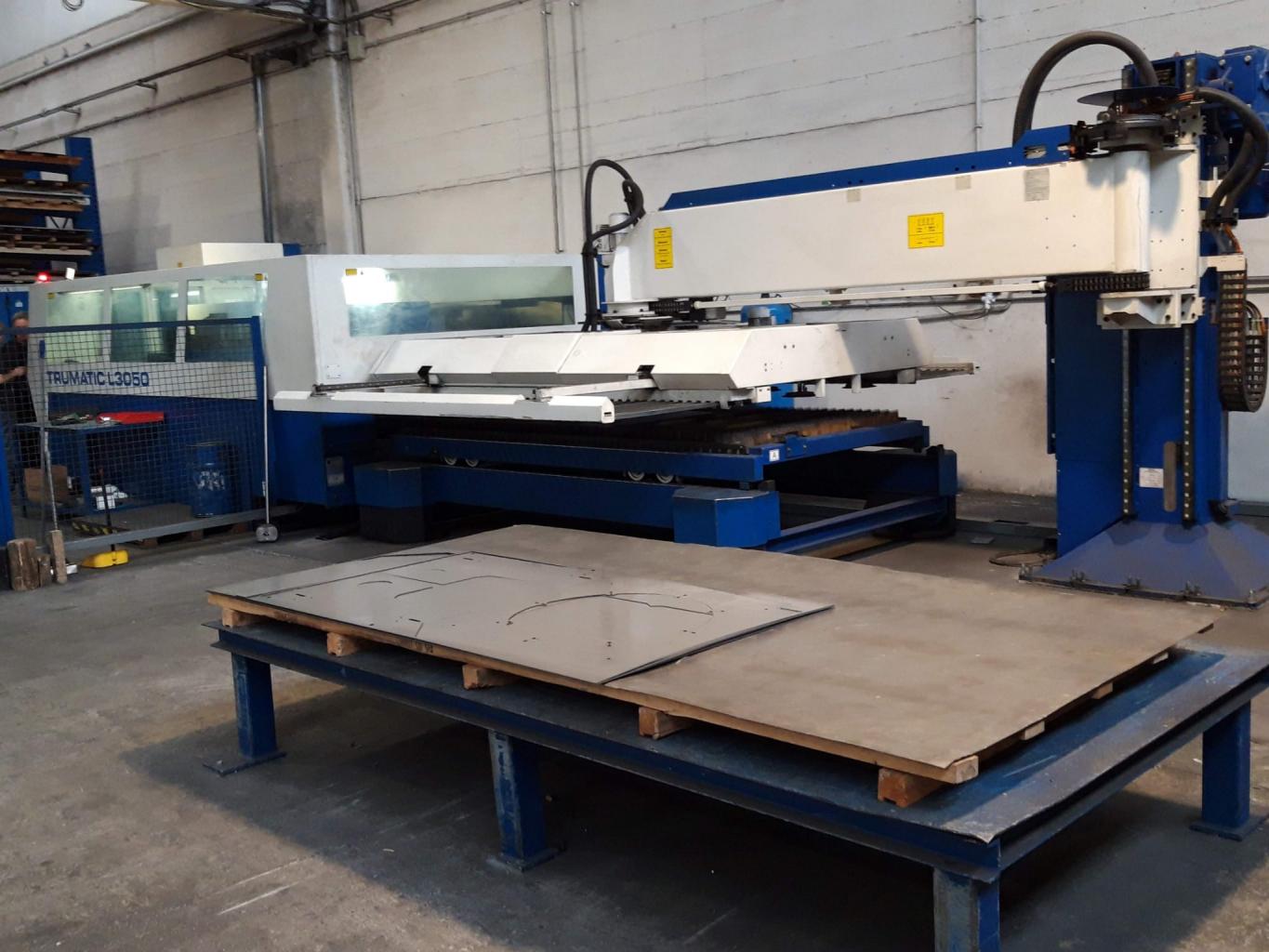 TAGLIO LASER TRUMPF MODELLO TRUMATIC L3050