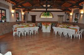 Agriturismo a Castel Romano affitta sala per feste 