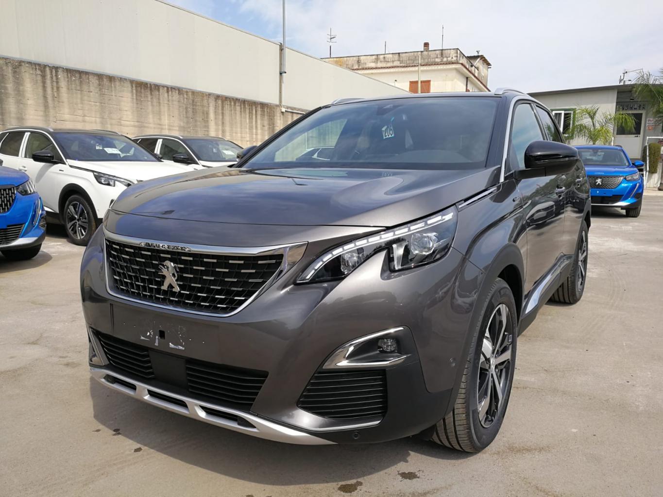 NUOVA PEUGEOT 3008 GT LINE BLUEHDI 130 EAT8 S&ampS