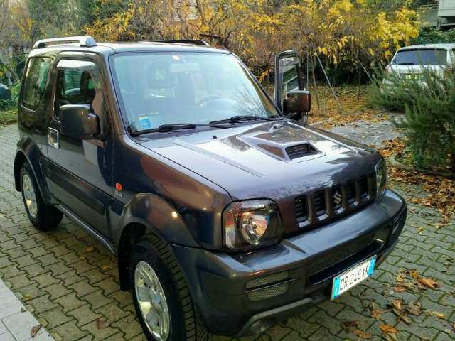 Suzuki Jimny 1.5 DDiS cat 4WD JLX Più