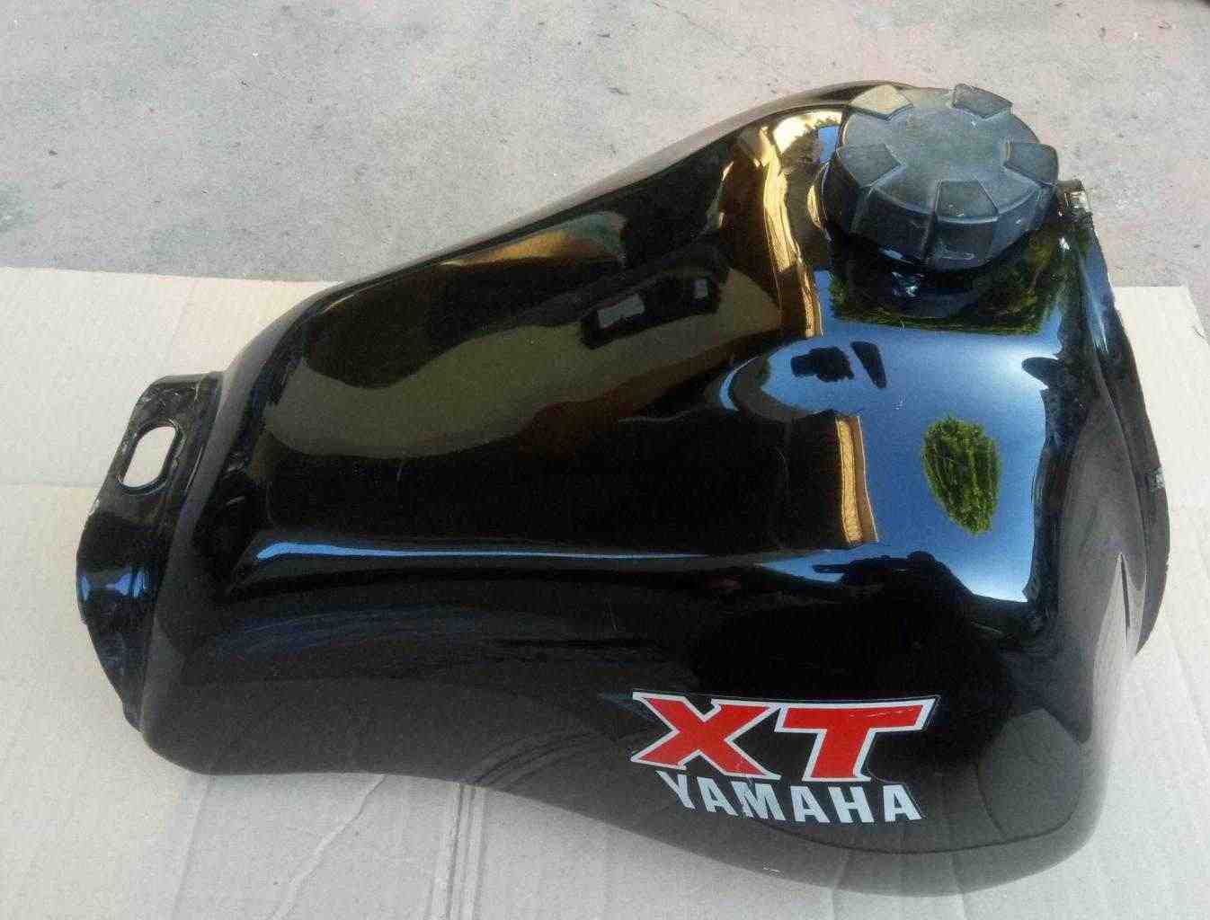 Serbatoio benzina Yamaha XT 550