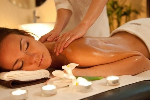 Massaggio benessere, antistress, rilassante 