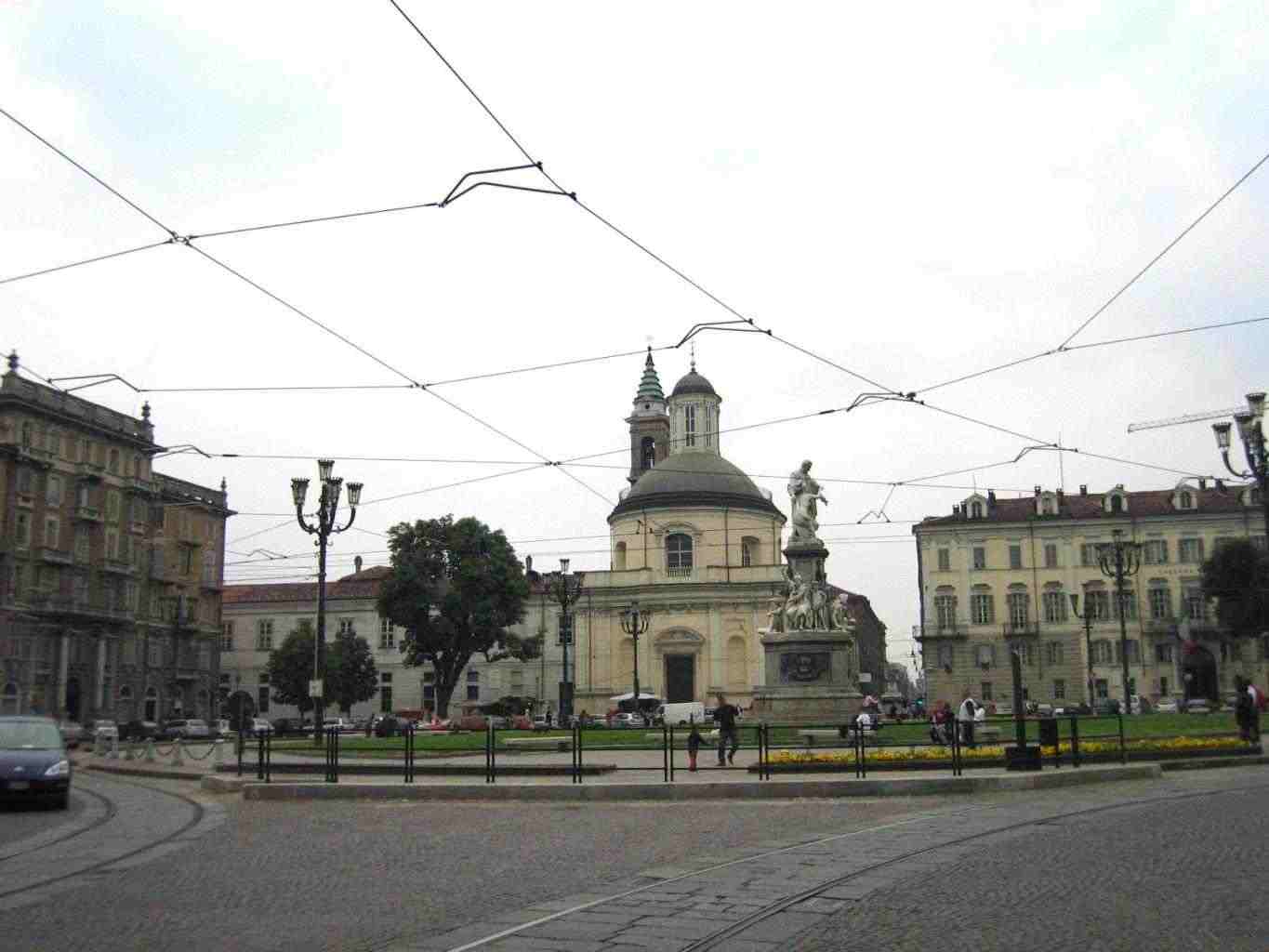 Centro : bilocale a studenti
