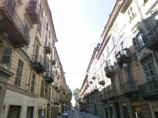 PIAZZA CAVOUR trilocale a studenti