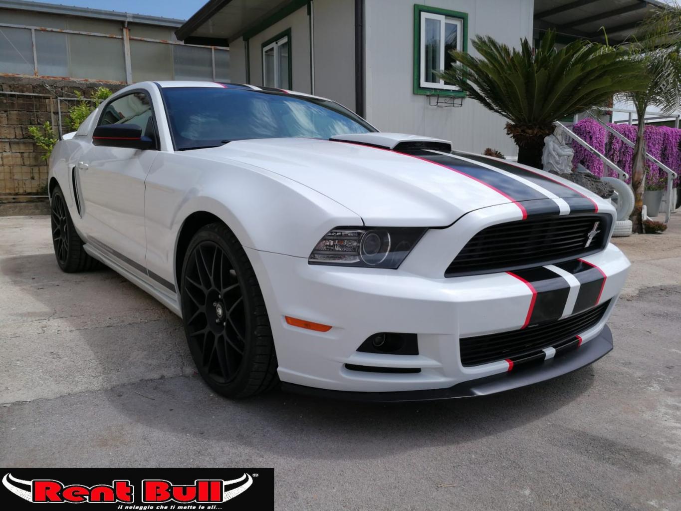 Ford mustang 3700 v6